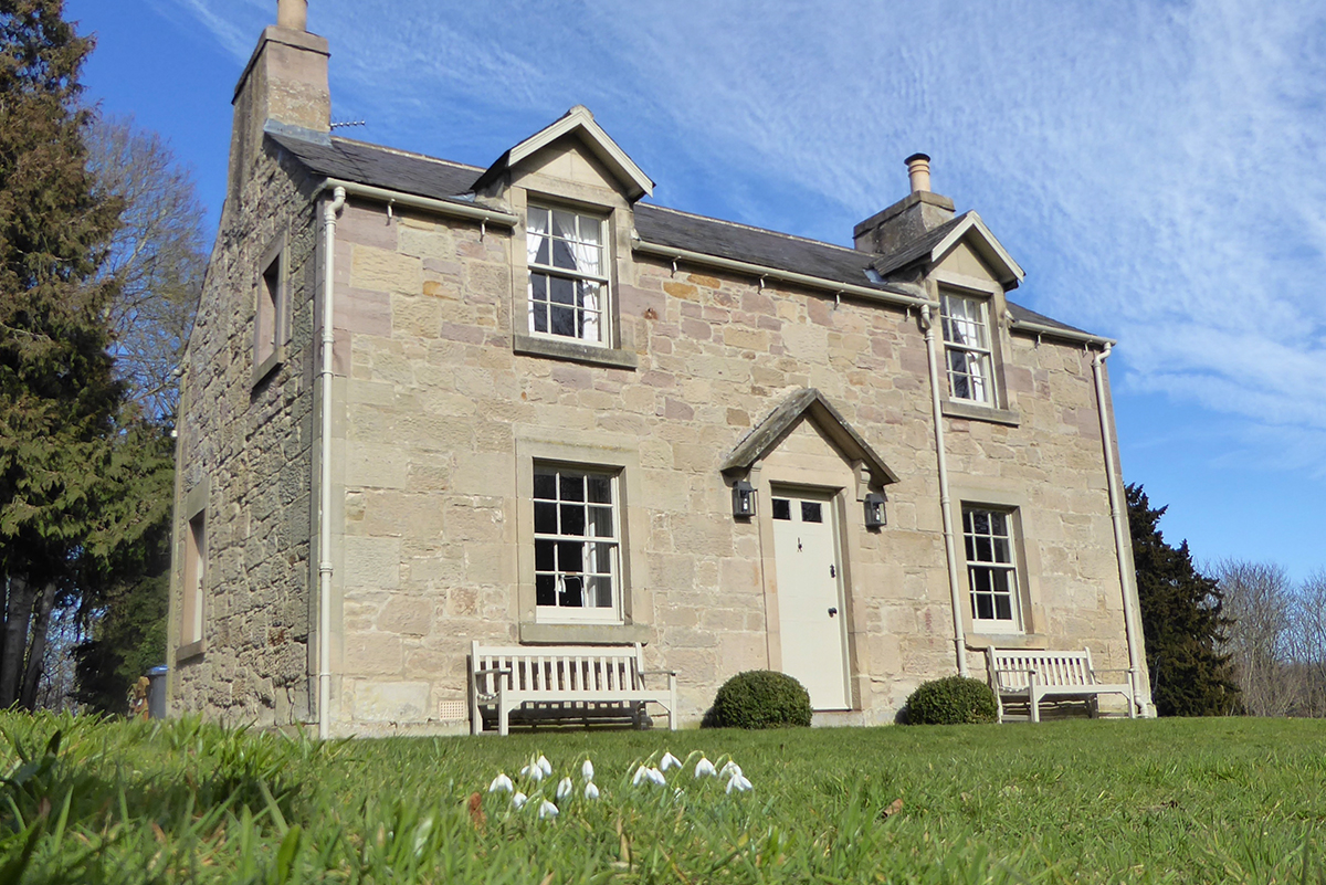 Milne-Graden-Garden-House-Holiday-Cottage-Exterior