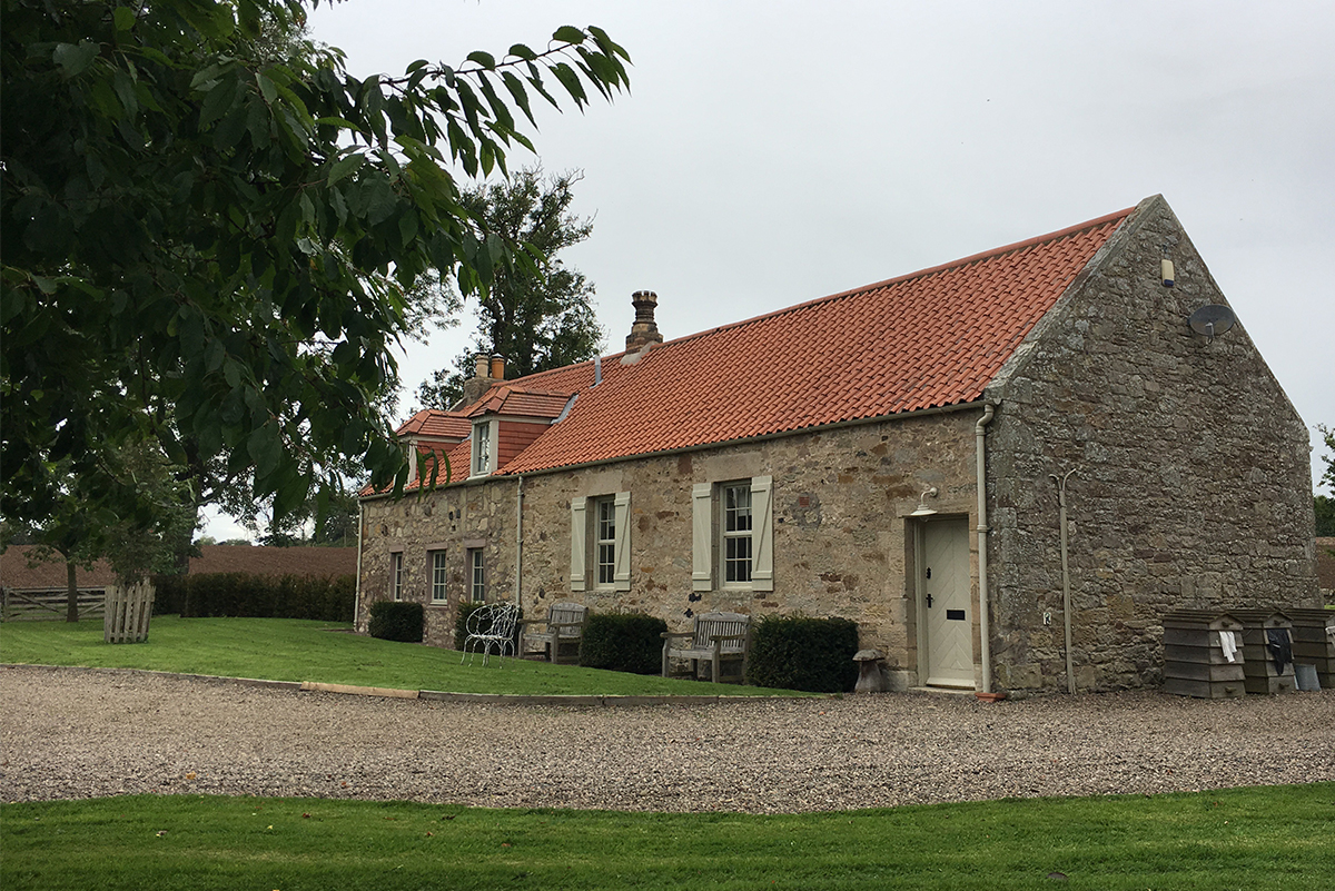 Milne-Graden-School-House-Holiday-Cottage-Exterior